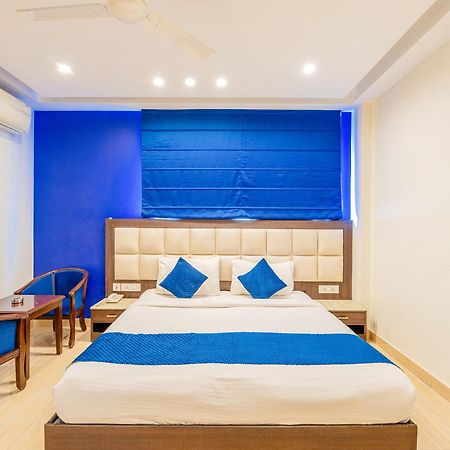 Fabhotel Oyster Villa Гургаон Екстериор снимка