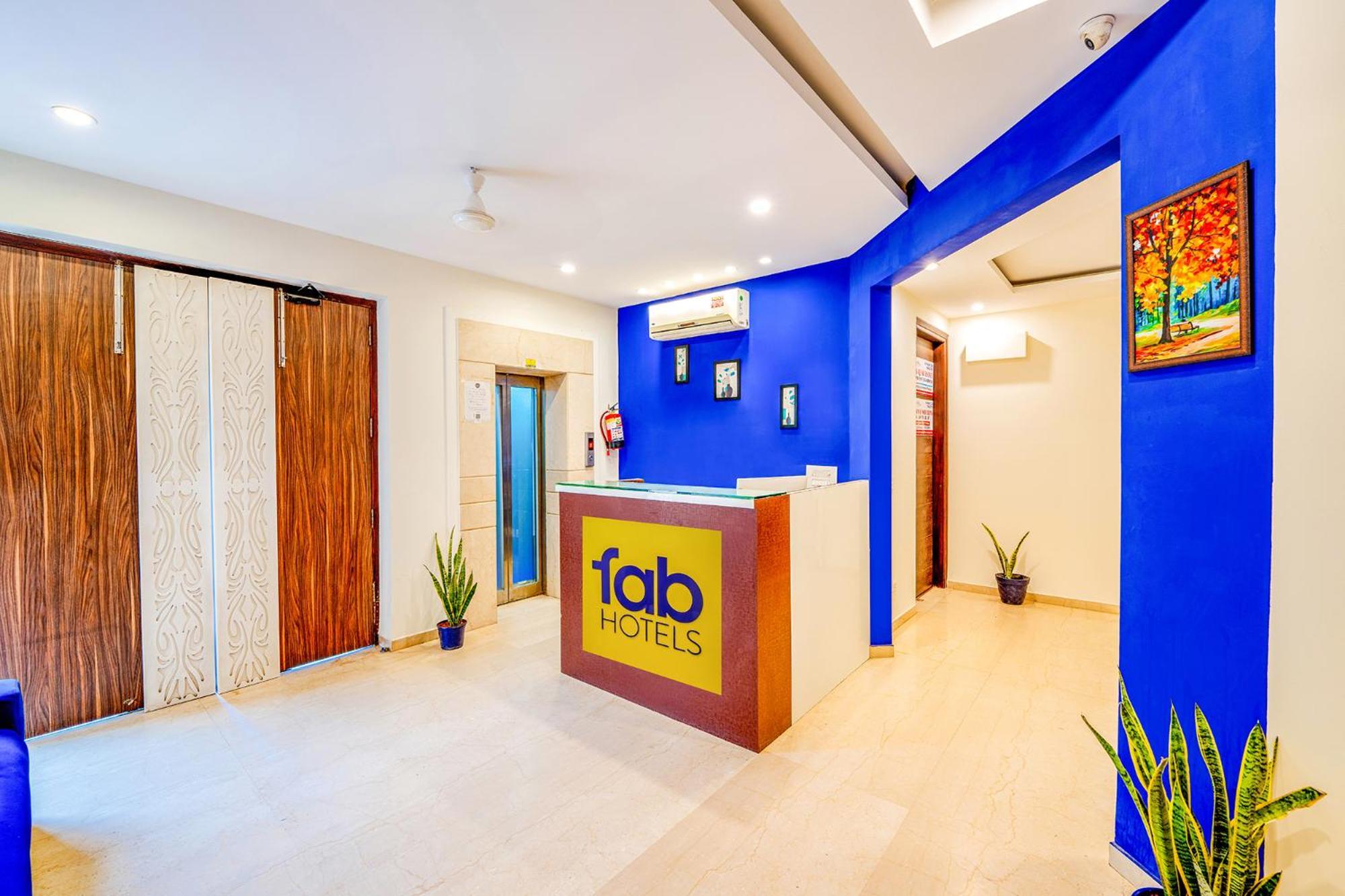 Fabhotel Oyster Villa Гургаон Екстериор снимка
