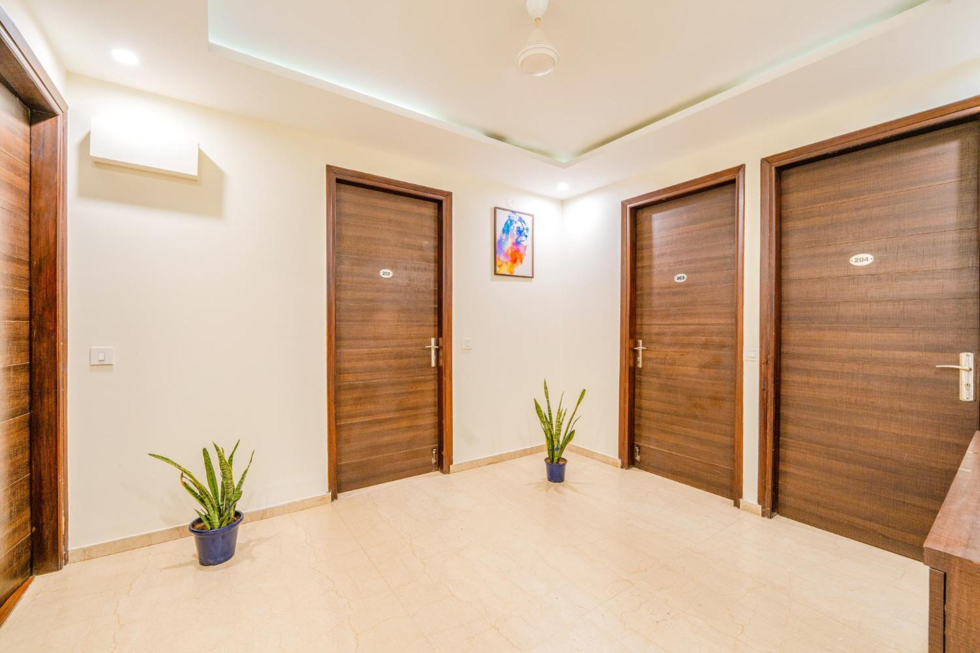 Fabhotel Oyster Villa Гургаон Екстериор снимка